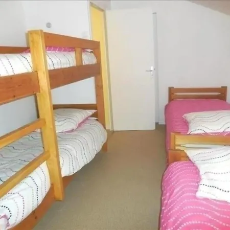 شاليه Chalet Chambon-sur-lac, 9 Pieces, 14 Personnes - Fr-1-395-30 شامبون-سورلاك