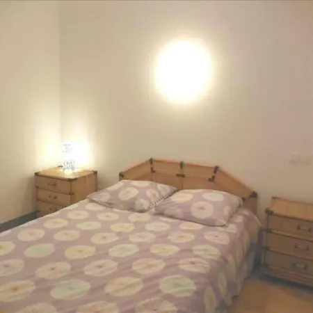 Chalet Chambon-sur-lac, 9 Pieces, 14 Personnes - Fr-1-395-30 شامبون-سورلاك